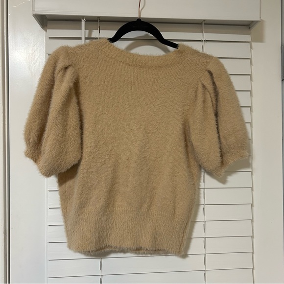 ASTR Ulta-Fuzzy Pearl Button Blouse - Picture 7 of 7